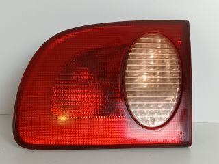 bontott TOYOTA COROLLA Jobb Belső Hátsó Lámpa