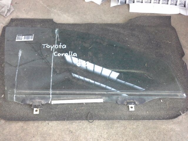 bontott TOYOTA COROLLA Jobb első Ablak