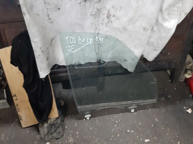 bontott TOYOTA COROLLA Jobb első Ablak