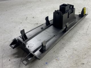 bontott TOYOTA COROLLA Jobb első Ablakemelő Kapcsoló