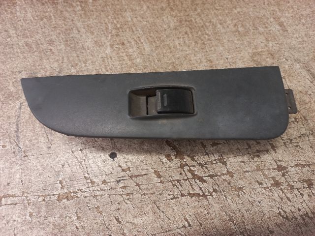 bontott TOYOTA COROLLA Jobb első Ablakemelő Kapcsoló