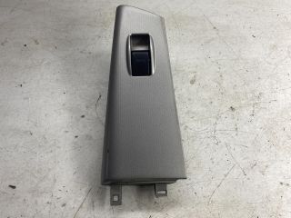 bontott TOYOTA COROLLA Jobb első Ablakemelő Kapcsoló