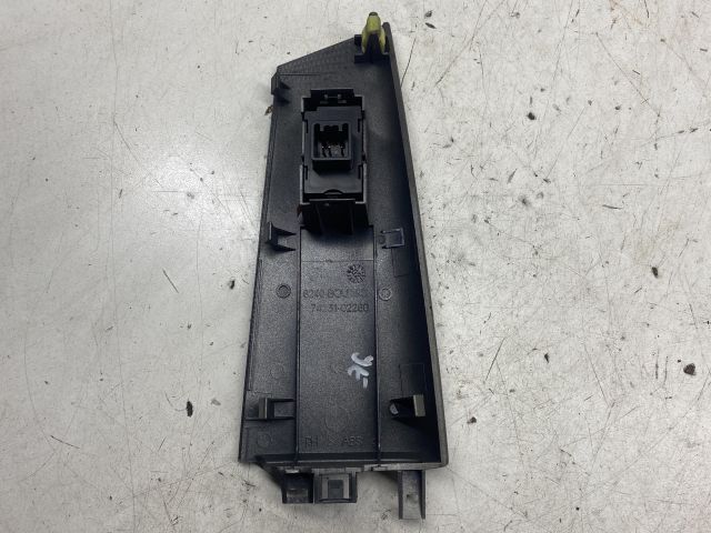 bontott TOYOTA COROLLA Jobb első Ablakemelő Kapcsoló