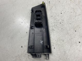 bontott TOYOTA COROLLA Jobb első Ablakemelő Kapcsoló