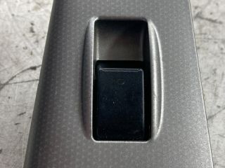 bontott TOYOTA COROLLA Jobb első Ablakemelő Kapcsoló