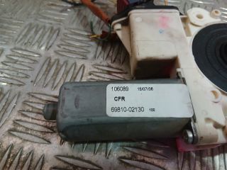 bontott TOYOTA COROLLA Jobb első Ablakemelő Motor