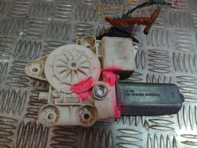 bontott TOYOTA COROLLA Jobb első Ablakemelő Motor