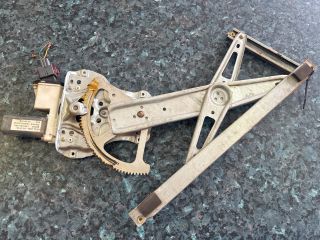 bontott TOYOTA COROLLA Jobb első Ablakemelő Szerkezet (Elektromos)