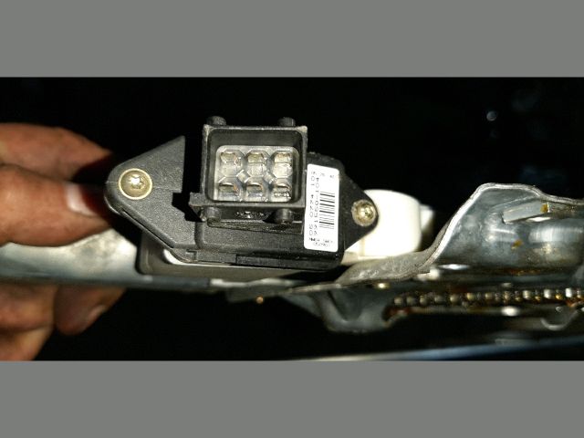 bontott TOYOTA COROLLA Jobb első Ablakemelő Szerkezet (Elektromos)