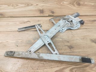 bontott TOYOTA COROLLA Jobb első Ablakemelő Szerkezet (Elektromos)