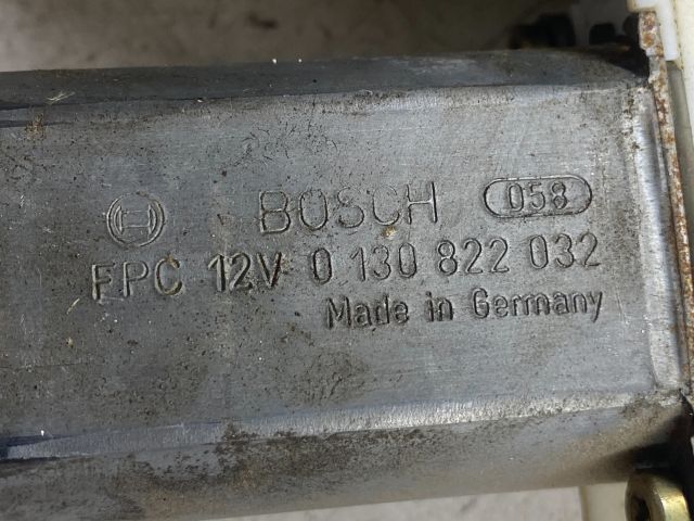 bontott TOYOTA COROLLA Jobb első Ablakemelő Szerkezet (Elektromos)