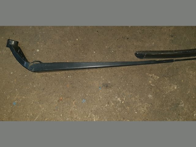 bontott TOYOTA COROLLA Jobb első Ablaktörlő Kar