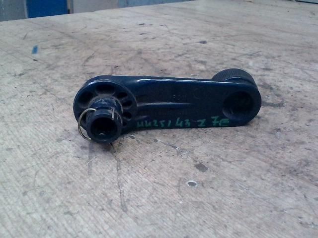 bontott TOYOTA COROLLA Jobb első Ablaktörlő Kar