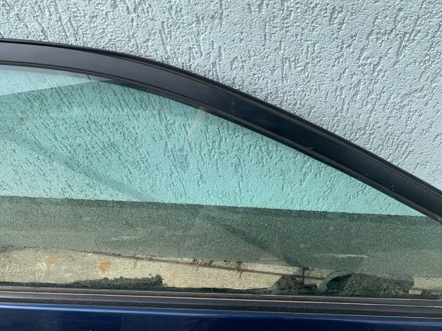 bontott TOYOTA COROLLA Jobb első Ajtó (Részeivel)