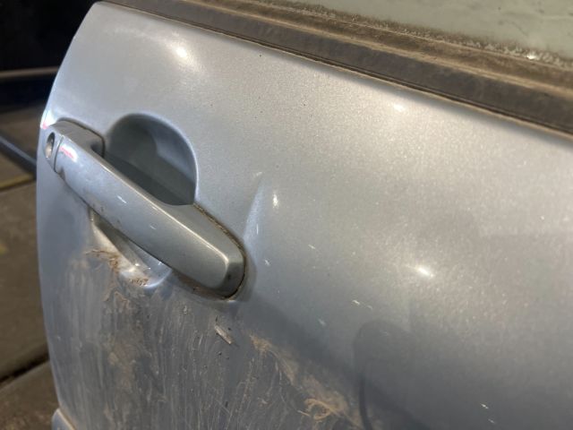 bontott TOYOTA COROLLA Jobb első Ajtó (Részeivel)