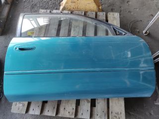 bontott TOYOTA COROLLA Jobb első Ajtó (Részeivel)