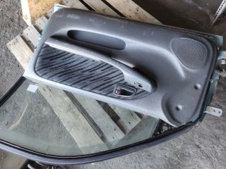 bontott TOYOTA COROLLA Jobb első Ajtó (Részeivel)