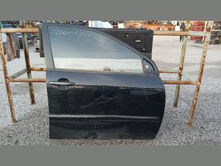 bontott TOYOTA COROLLA Jobb első Ajtó (Részeivel)