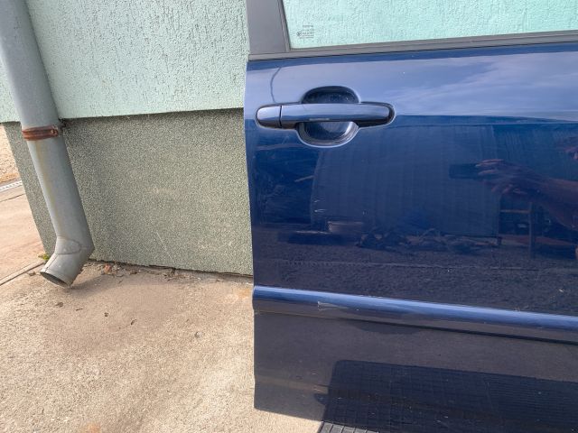 bontott TOYOTA COROLLA Jobb első Ajtó (Részeivel)