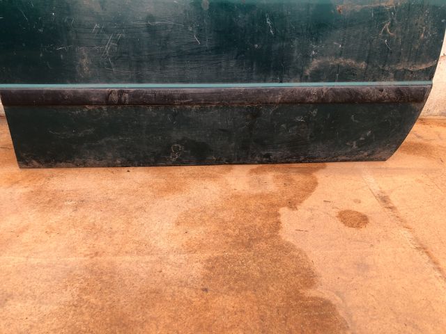 bontott TOYOTA COROLLA Jobb első Ajtó (Üres lemez)