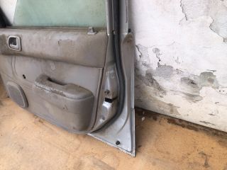 bontott TOYOTA COROLLA Jobb első Ajtó (Üres lemez)