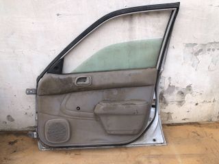 bontott TOYOTA COROLLA Jobb első Ajtó (Üres lemez)