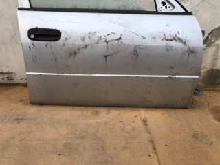 bontott TOYOTA COROLLA Jobb első Ajtó (Üres lemez)