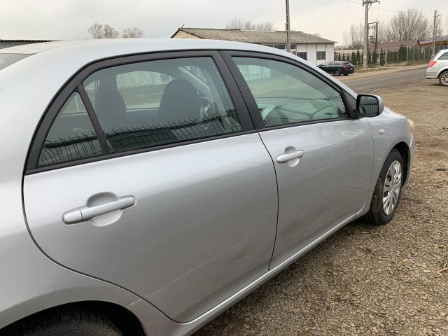 bontott TOYOTA COROLLA Jobb első Ajtóhatároló