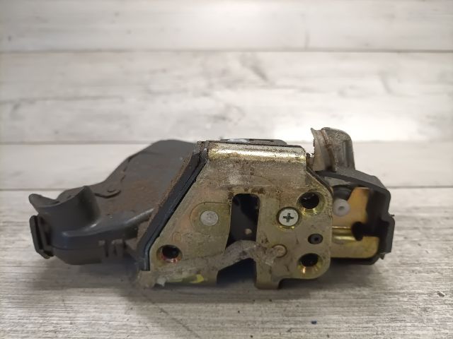 bontott TOYOTA COROLLA Jobb első Ajtózár