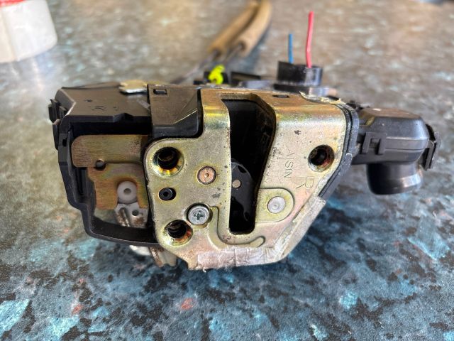 bontott TOYOTA COROLLA Jobb első Ajtózár