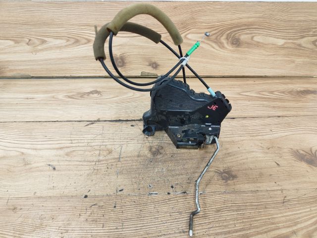 bontott TOYOTA COROLLA Jobb első Ajtózár