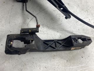 bontott TOYOTA COROLLA Jobb első Ajtózár