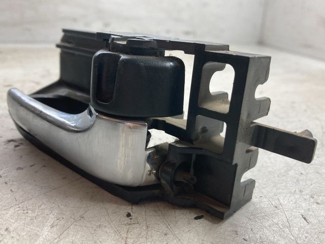 bontott TOYOTA COROLLA Jobb első Belső Kilincs