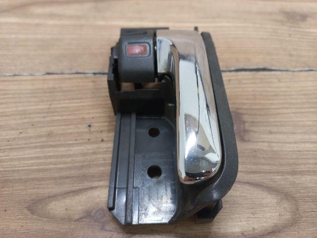 bontott TOYOTA COROLLA Jobb első Belső Kilincs