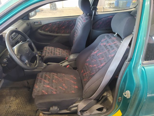 bontott TOYOTA COROLLA Jobb első Belső Küszöb Burkolat