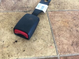 bontott TOYOTA COROLLA Jobb első Biztonsági Öv Csat