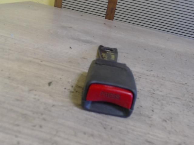 bontott TOYOTA COROLLA Jobb első Biztonsági Öv Csat