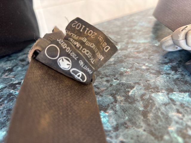 bontott TOYOTA COROLLA Jobb első Biztonsági Öv