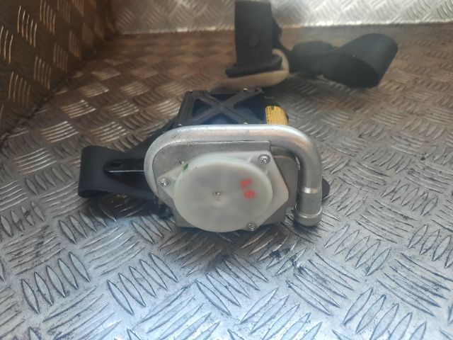 bontott TOYOTA COROLLA Jobb első Biztonsági Öv