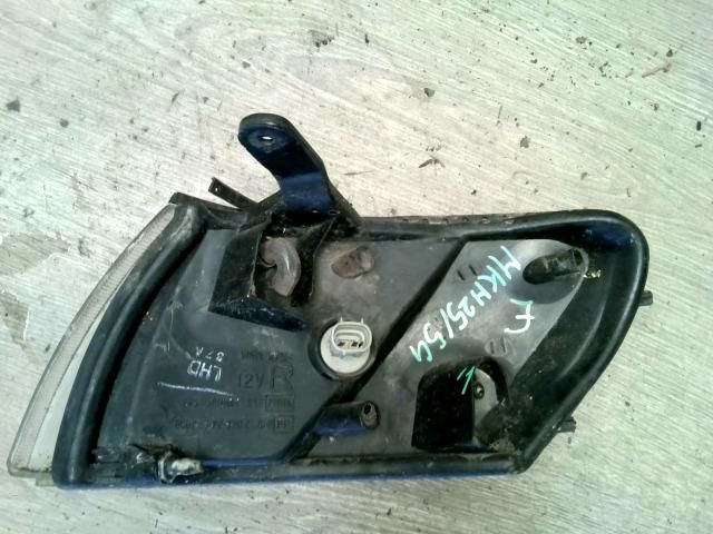 bontott TOYOTA COROLLA Jobb első Irányjelző