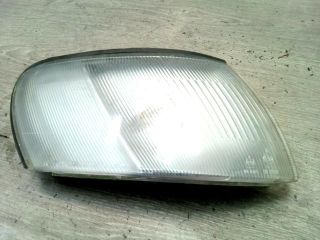 bontott TOYOTA COROLLA Jobb első Irányjelző