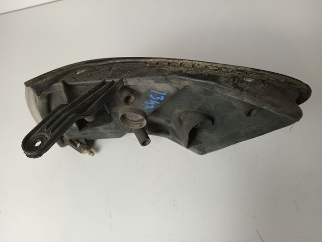 bontott TOYOTA COROLLA Jobb első Irányjelző