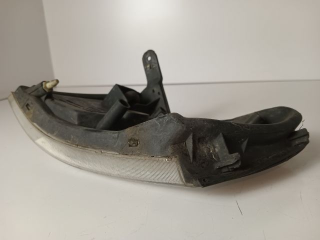 bontott TOYOTA COROLLA Jobb első Irányjelző