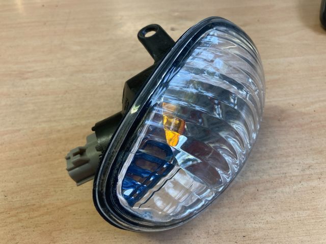 bontott TOYOTA COROLLA Jobb első Irányjelző