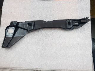 bontott TOYOTA COROLLA Jobb első Lökhárító Tartó (Műanyag)