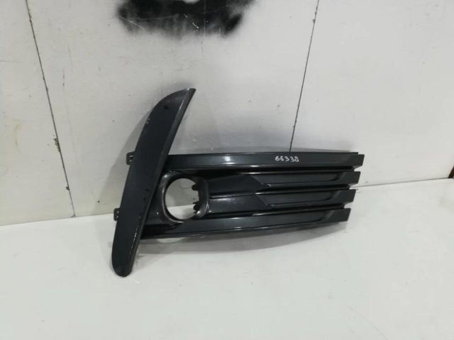 bontott TOYOTA COROLLA Jobb első Lökhárító Vakborítás