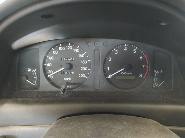 bontott TOYOTA COROLLA Jobb Fényszóró