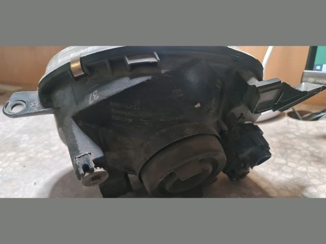 bontott TOYOTA COROLLA Jobb Fényszóró