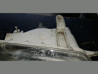 bontott TOYOTA COROLLA Jobb Fényszóró