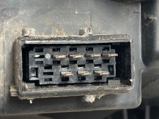 bontott TOYOTA COROLLA Jobb Fényszóró